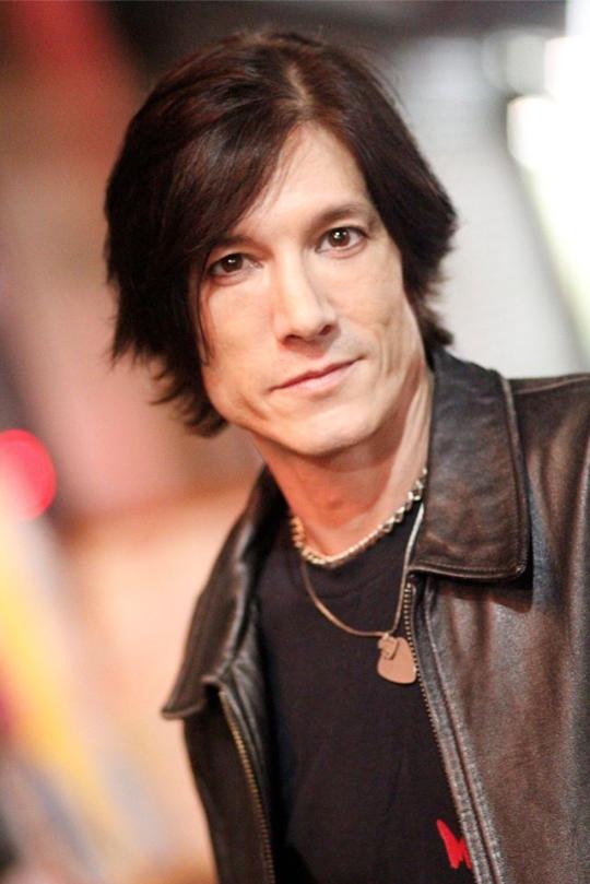 actor Davino Buzzotta large photo