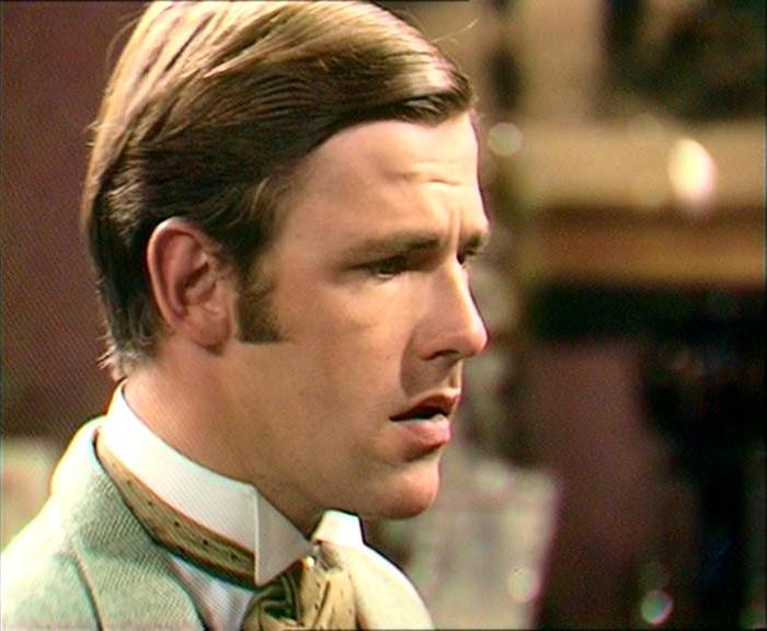 actor Larry Dann large photo