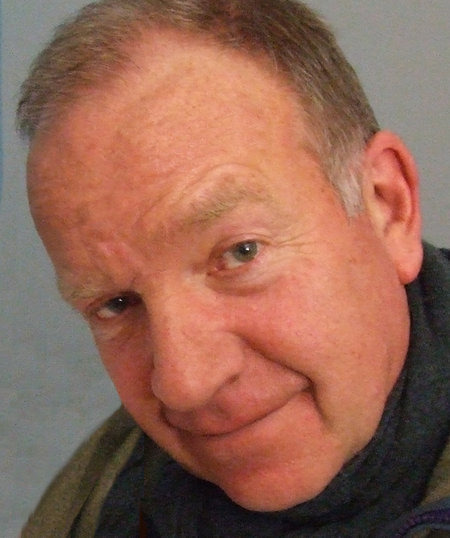 actor Tom Chadbon large photo