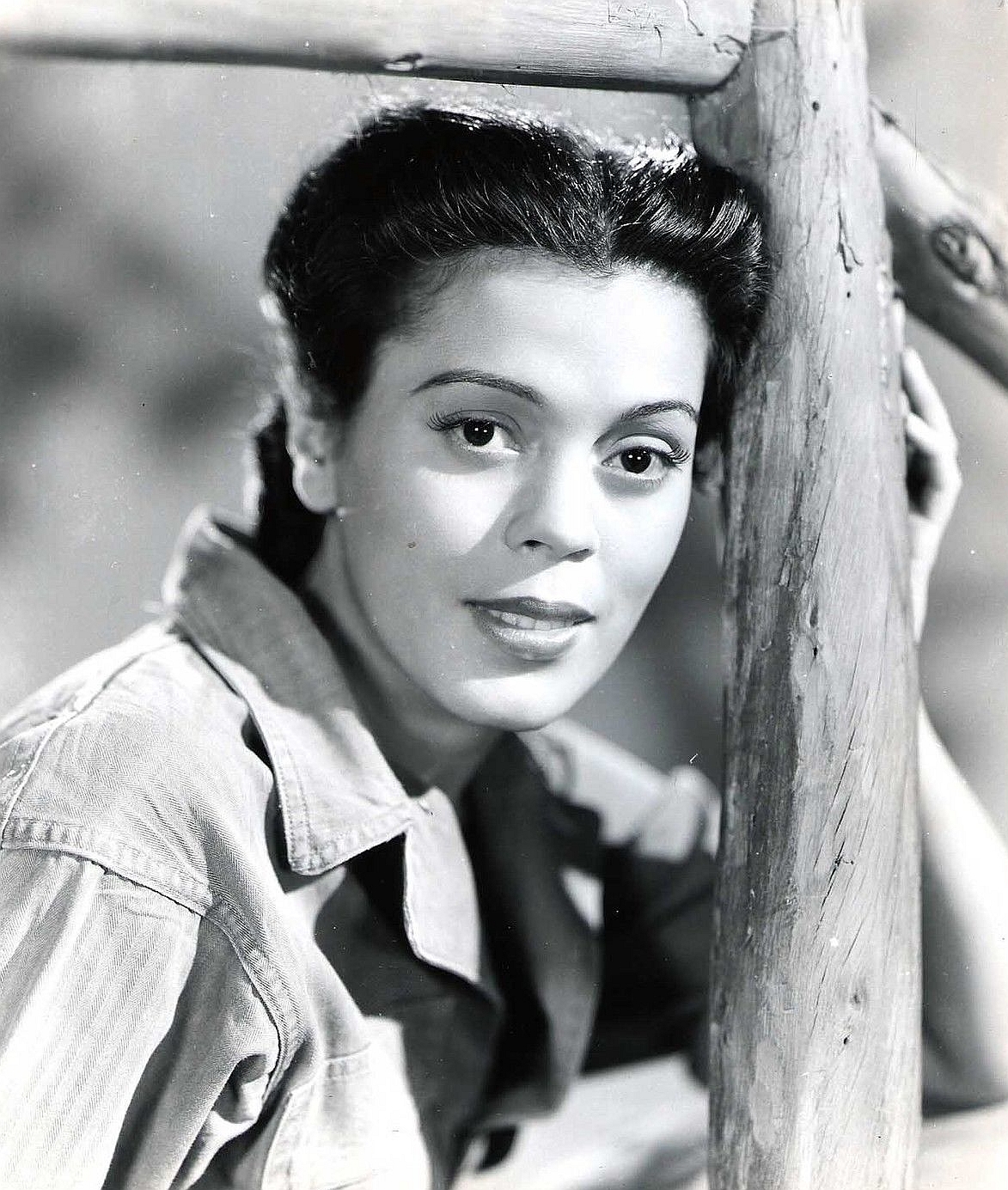 actor Fely Franquelli large photo