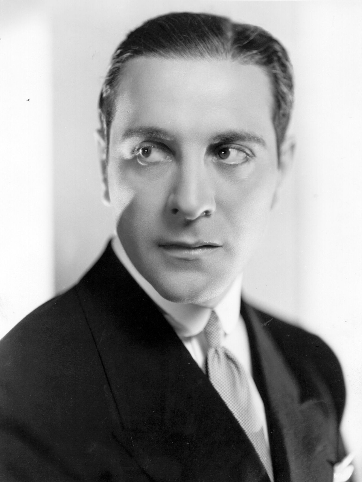 actor Ricardo Cortez large photo