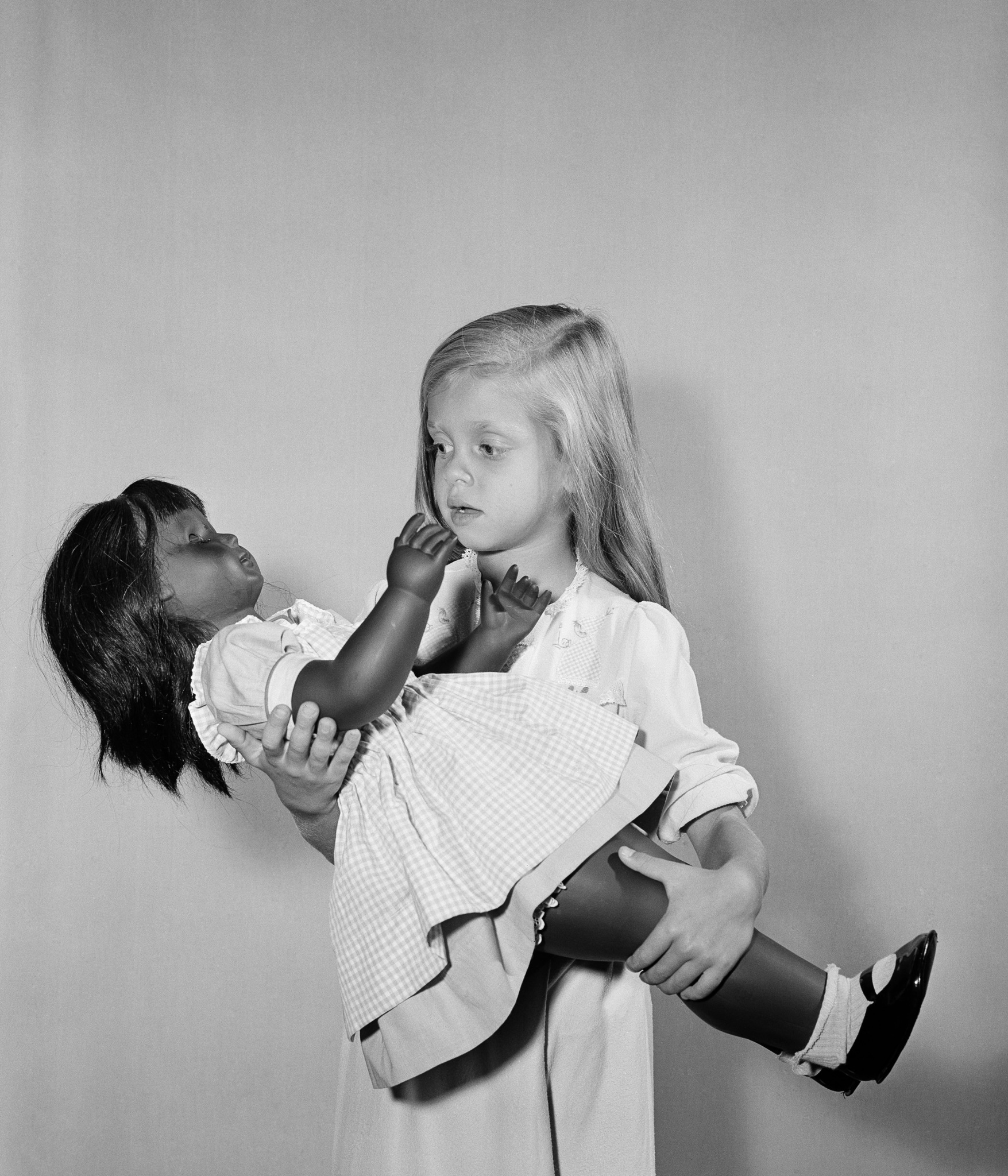 actor Eileen Baral large photo