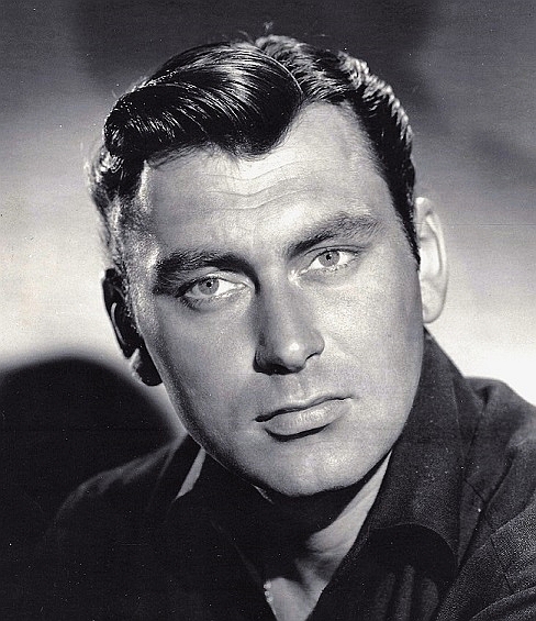 actor Ken Scott large photo