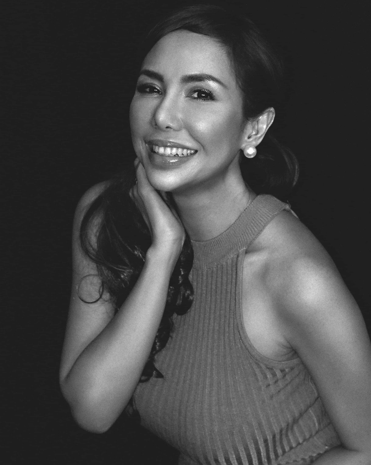 actor Maureen Larrazabal large photo