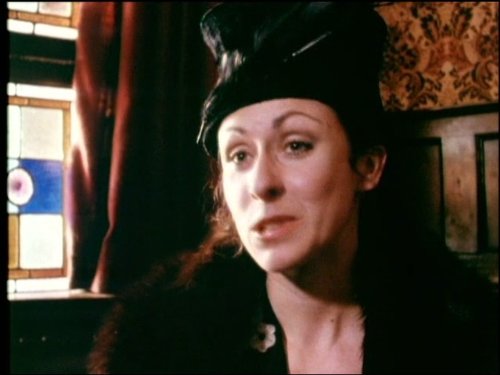 actor Carmen Du Sautoy large photo