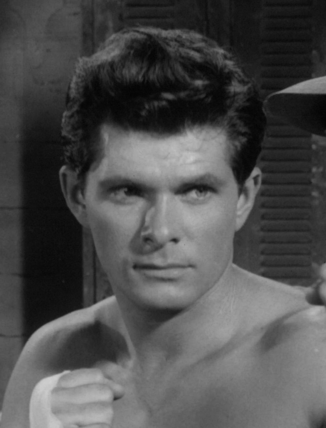 actor Dewey Martin large photo