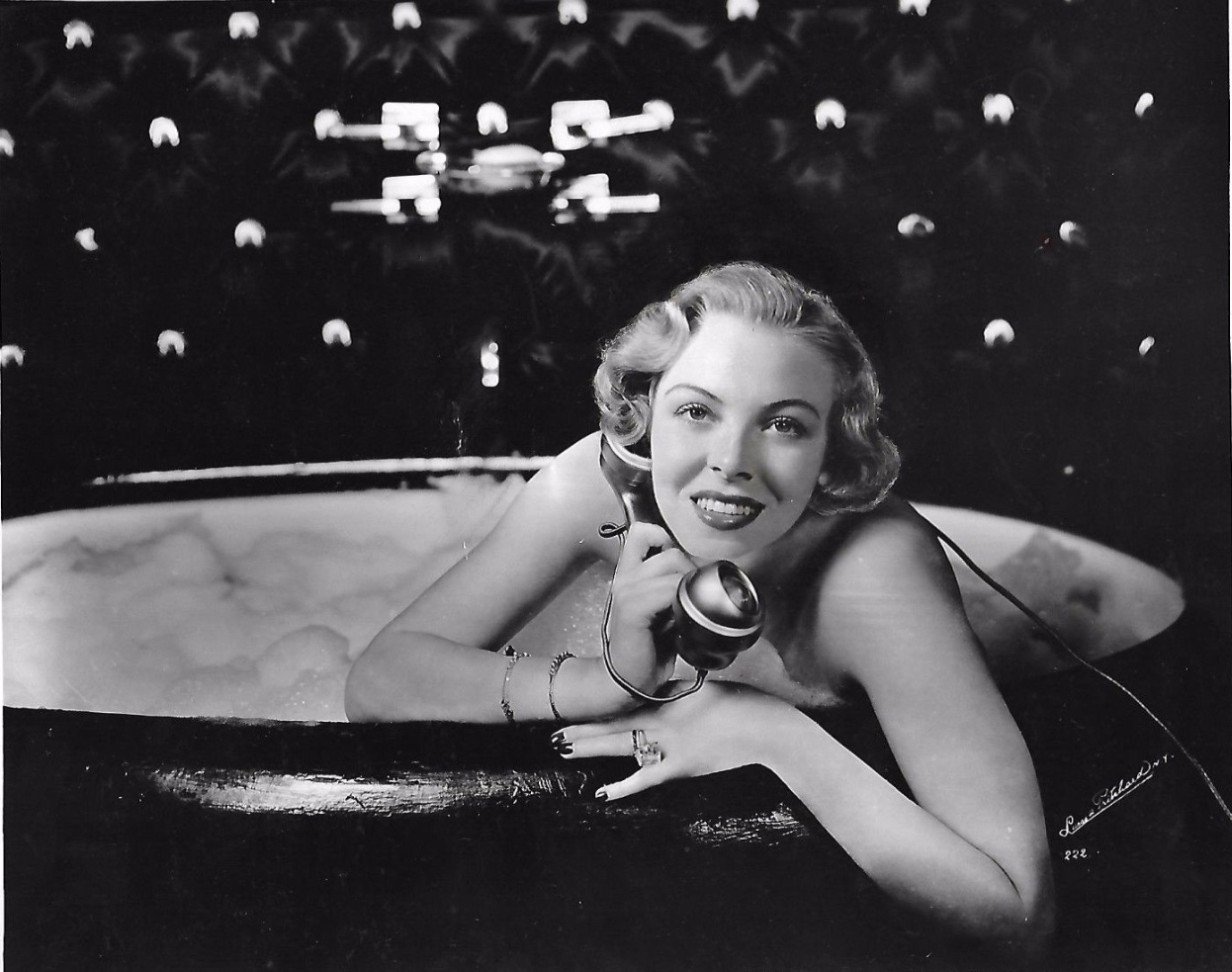 actor Brook Byron large photo