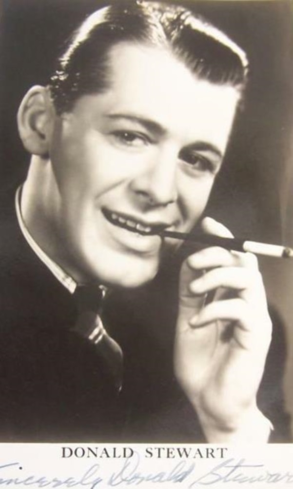actor Donald Stewart large photo
