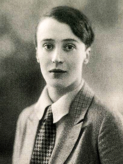 actor Valerie Taylor large photo