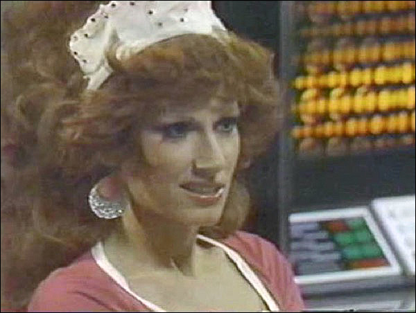 actor Roz Kelly large photo