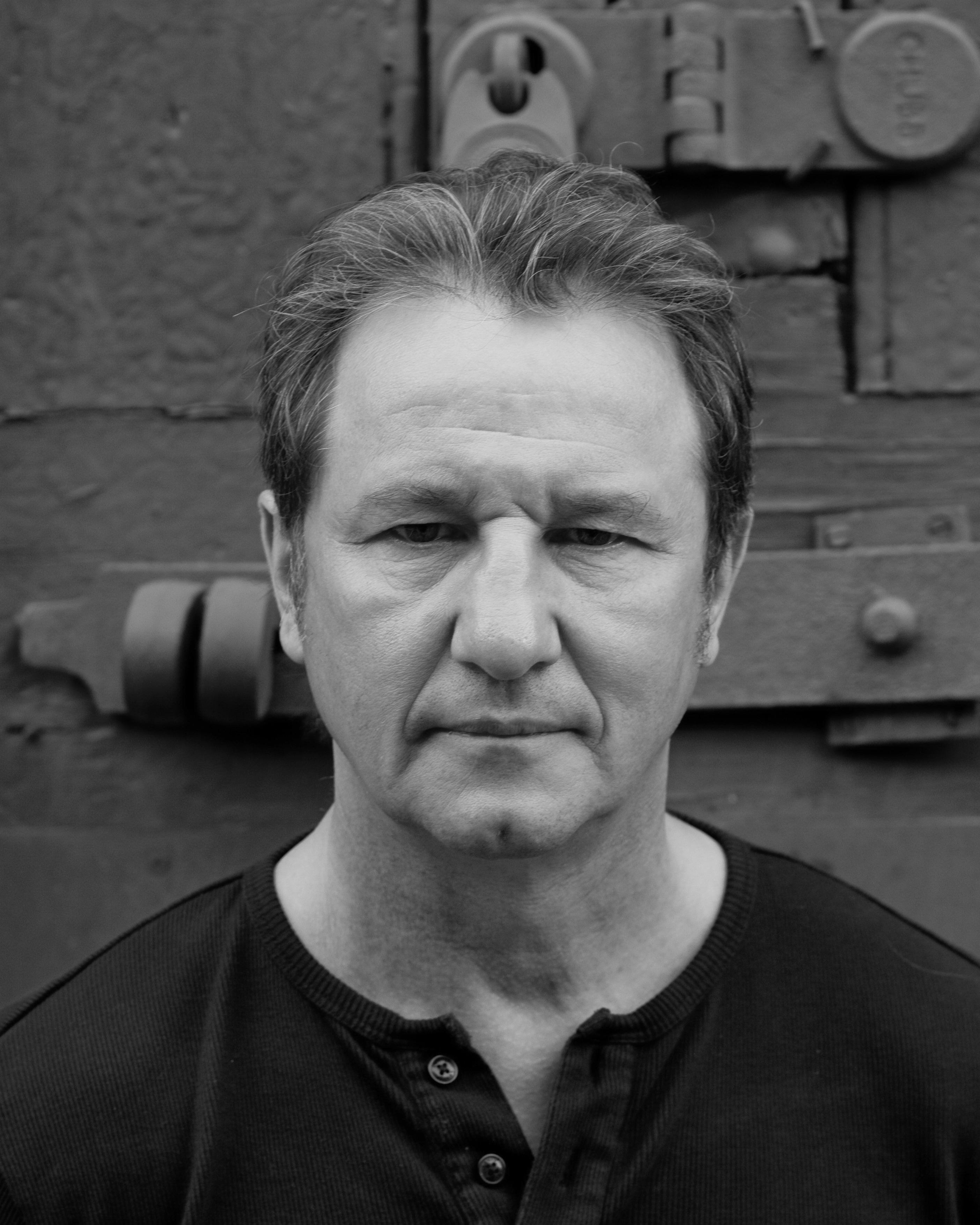 actor Jimmy Flint large photo