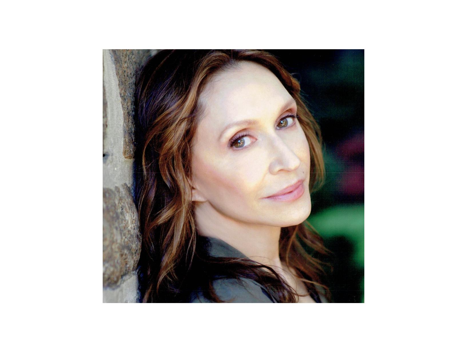 actor Diana Agostini large photo