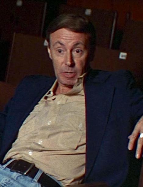 actor Gavin Reed large photo