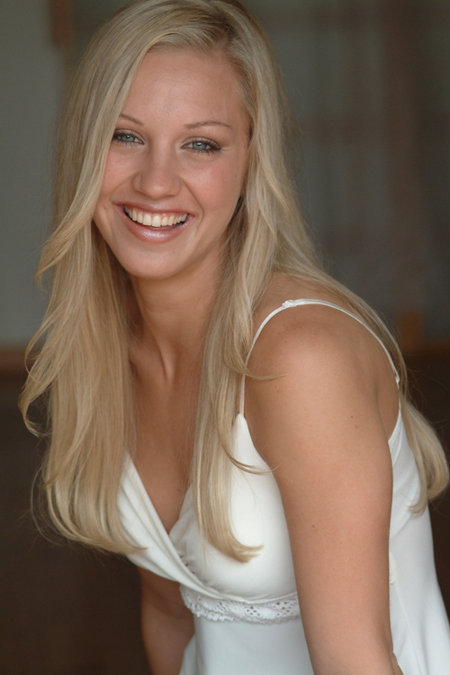 actor Angie Lebard large photo