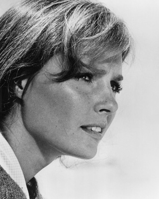 actor Jennifer O'Neill large photo