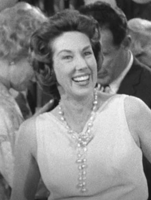 actor Molly Dodd large photo