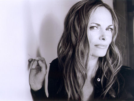 actor Michèle Duquet large photo