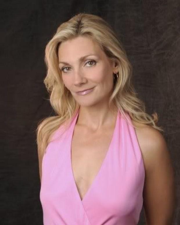 actor Beth Ehlers large photo