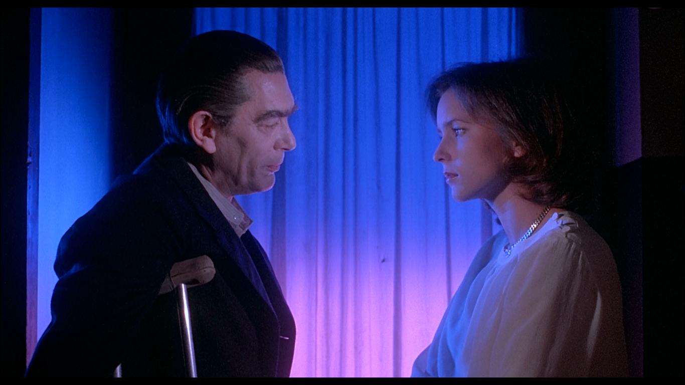 actor Irene Miracle large photo