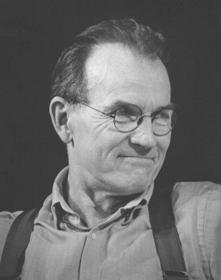 actor Robert Hogan large photo