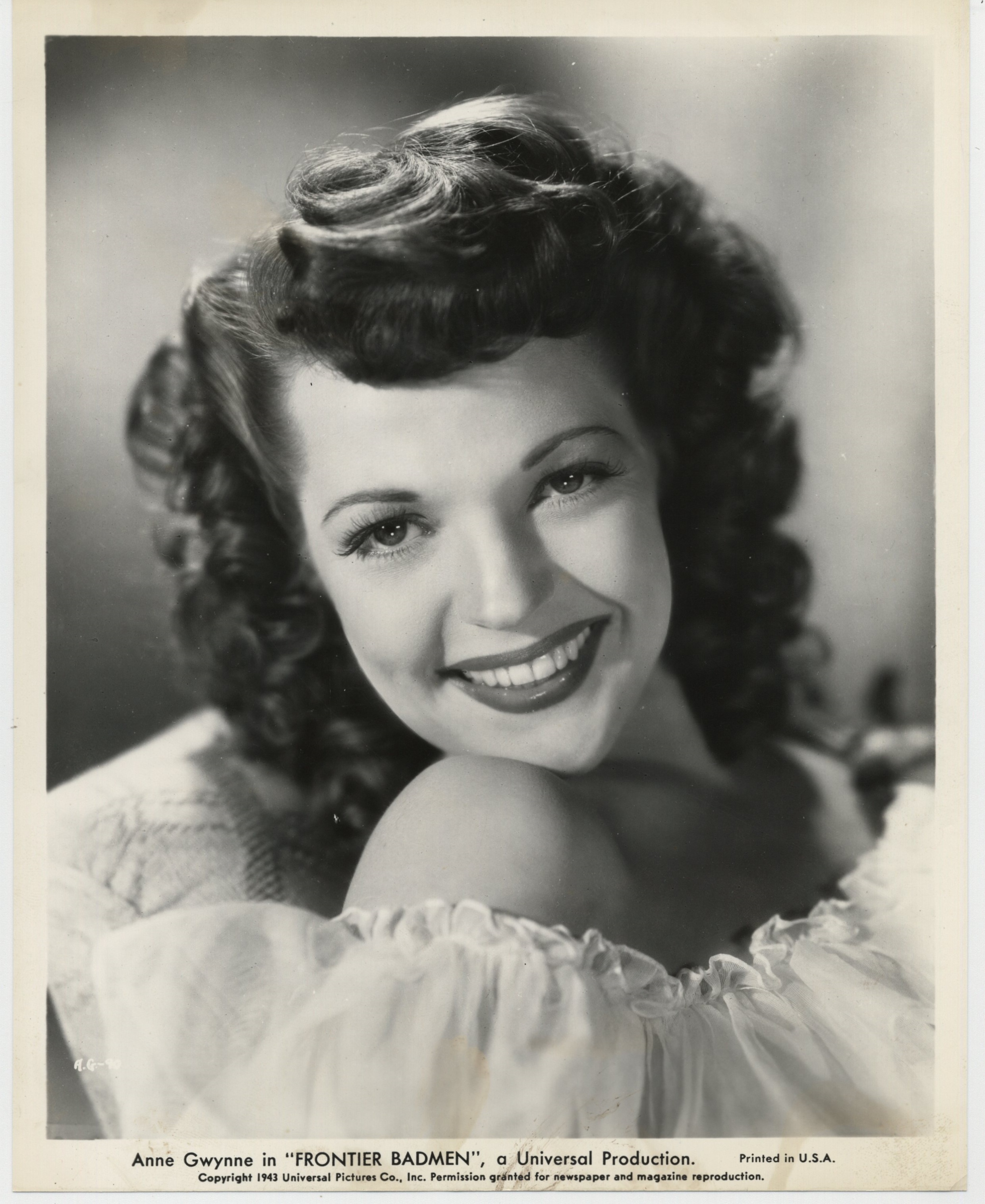 actor Anne Gwynne large photo