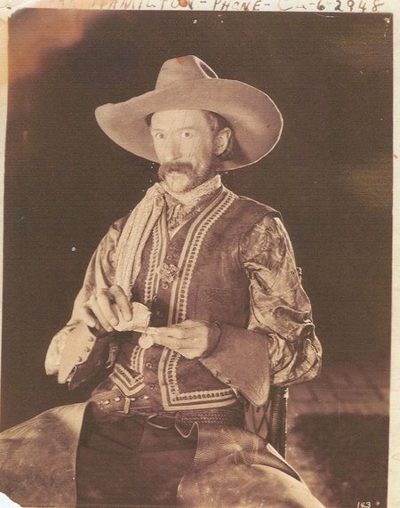 actor Mark Hamilton large photo