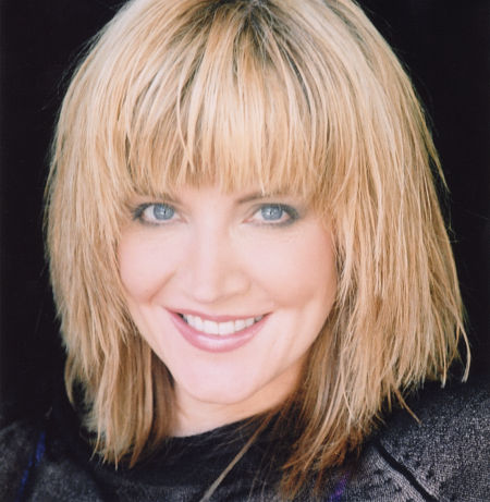 actor Crystal Bernard large photo