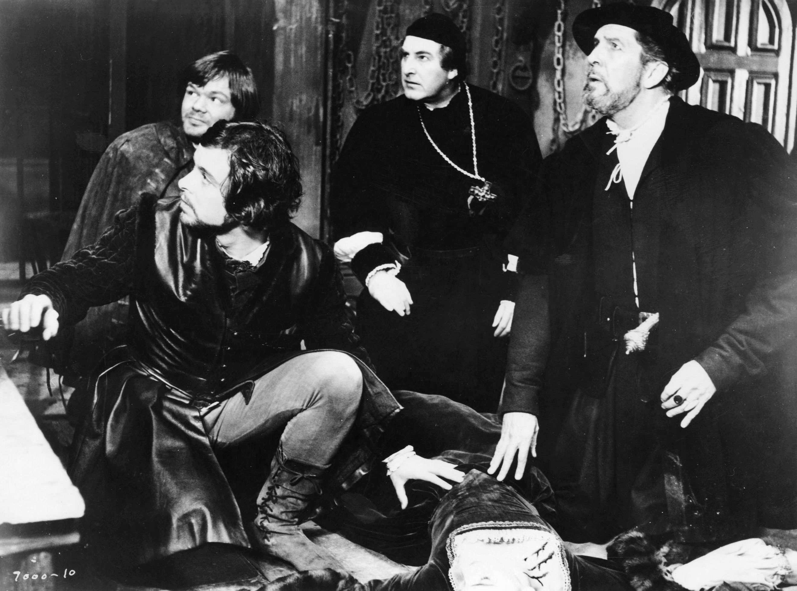 actor Andrew McCulloch large photo