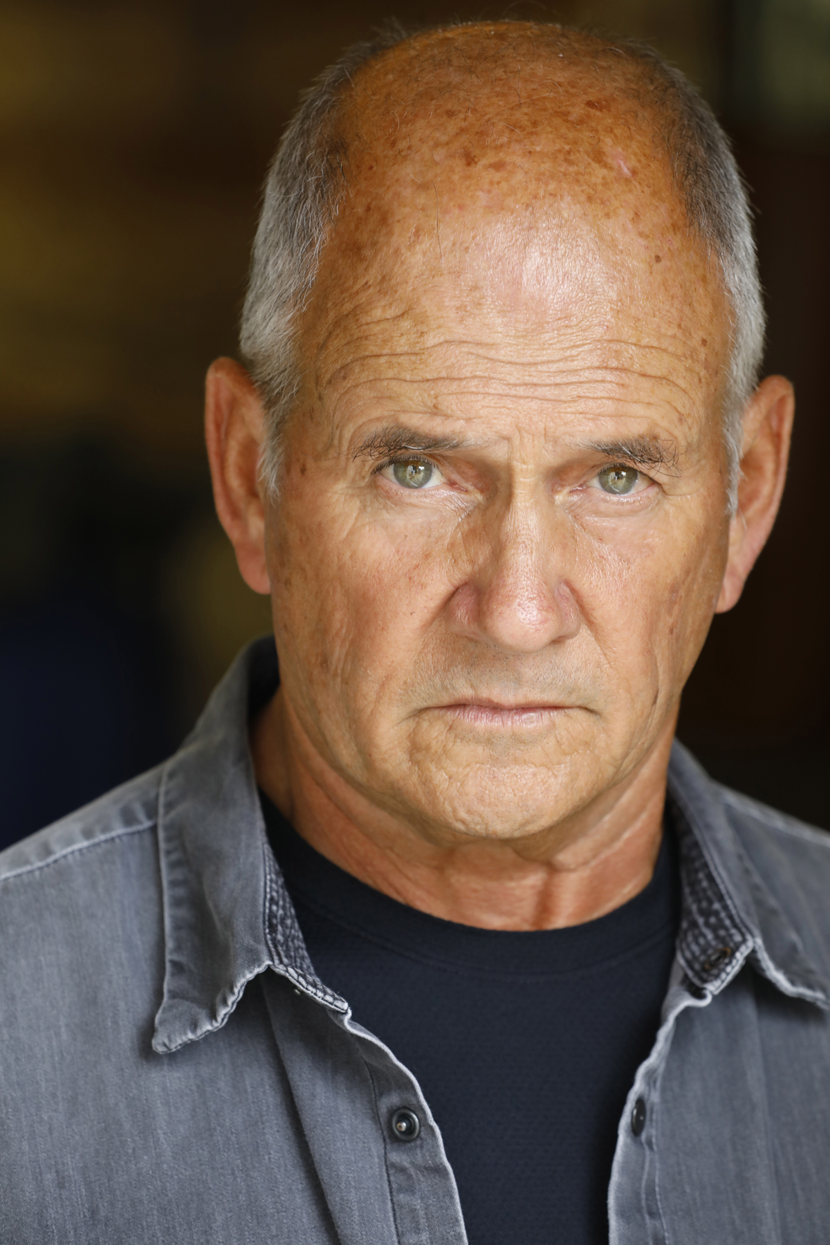 actor Charles Hoyes large photo