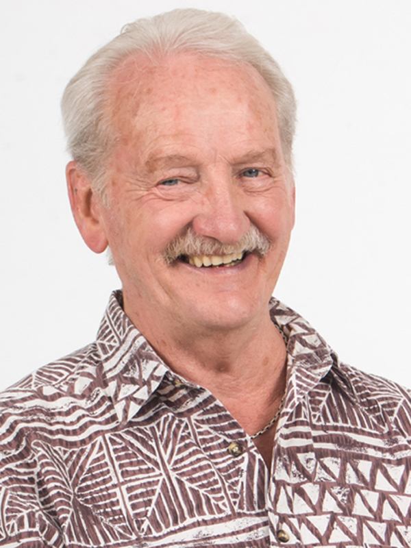 actor Norman Fairley large photo