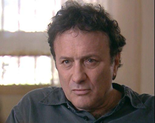 actor Assi Dayan large photo