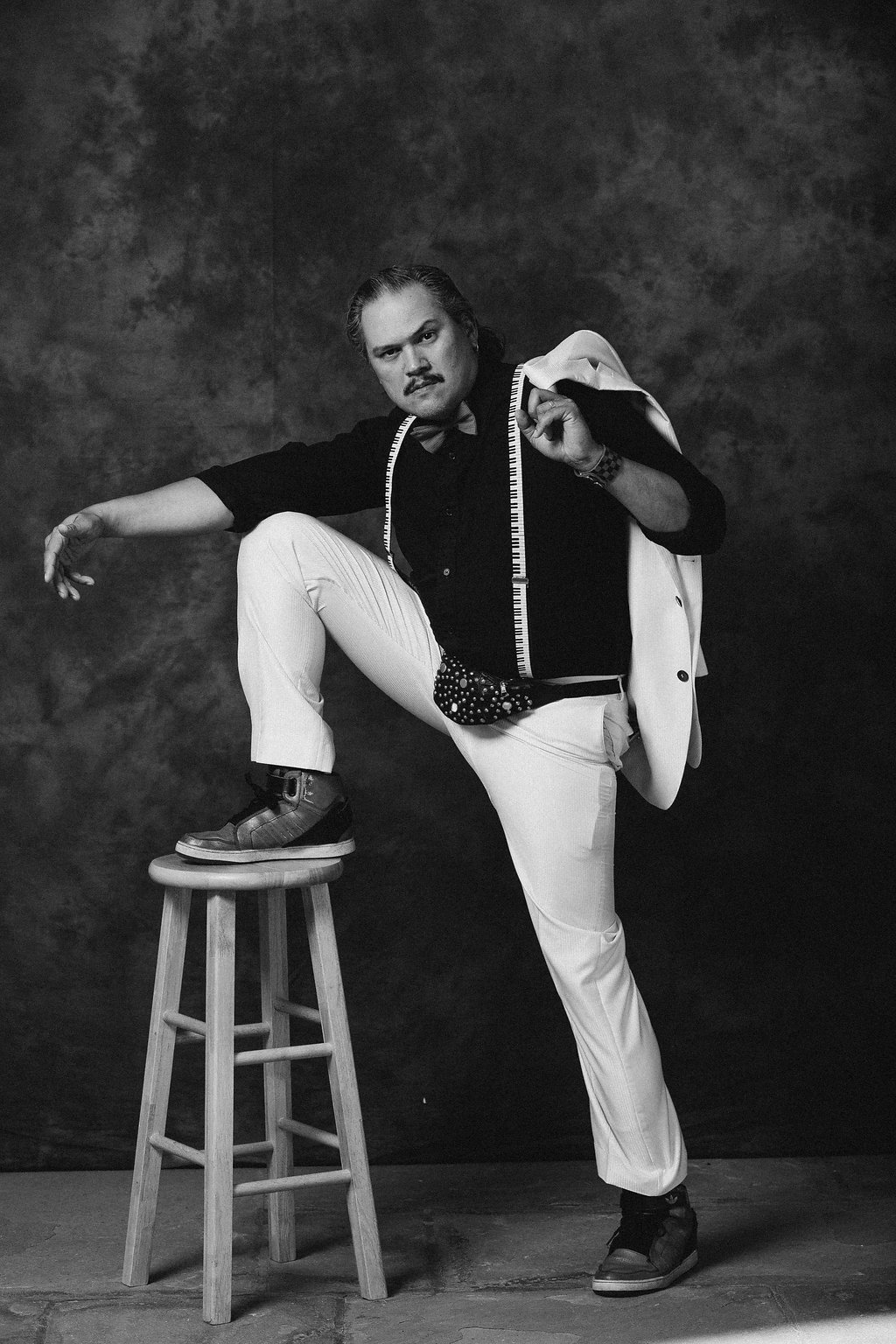 actor Willy Roberts large photo