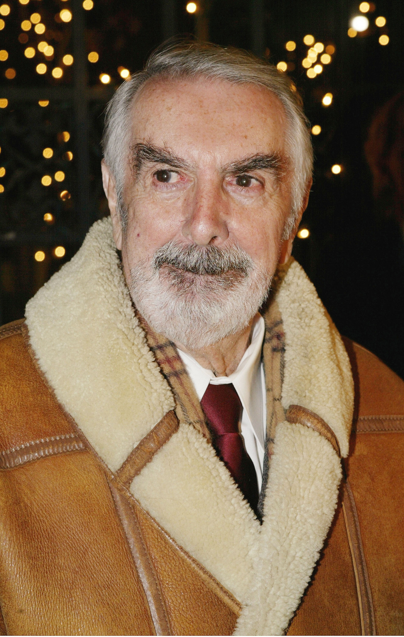 actor Milo O'Shea large photo