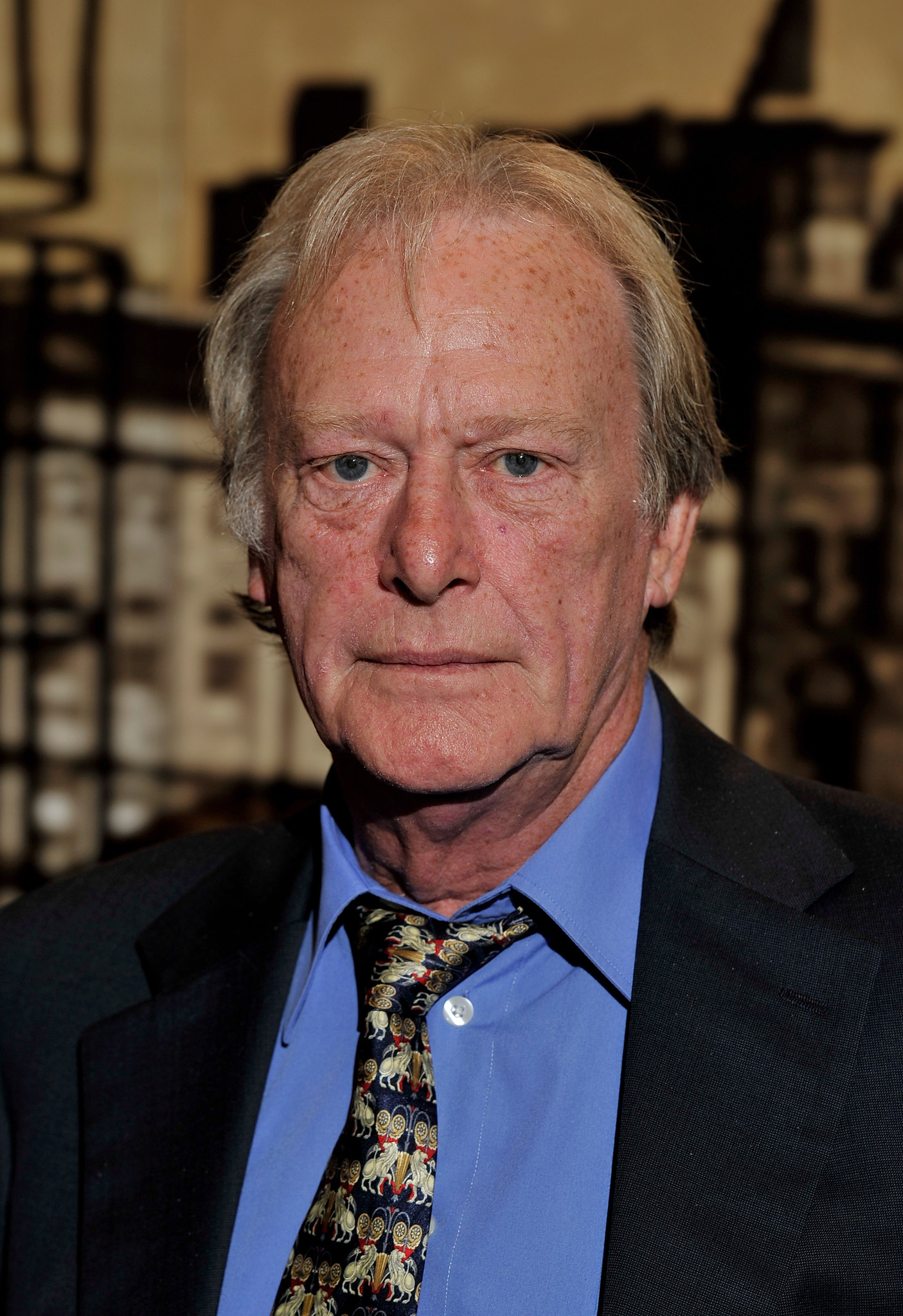 actor Dennis Waterman large photo