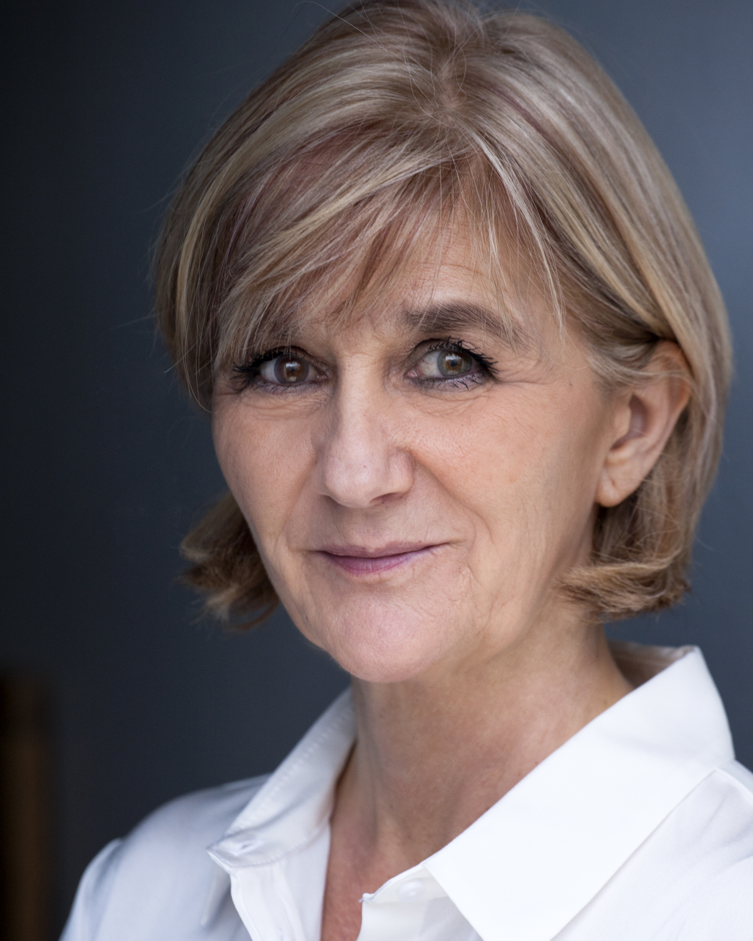 actor Lucy Hornak large photo