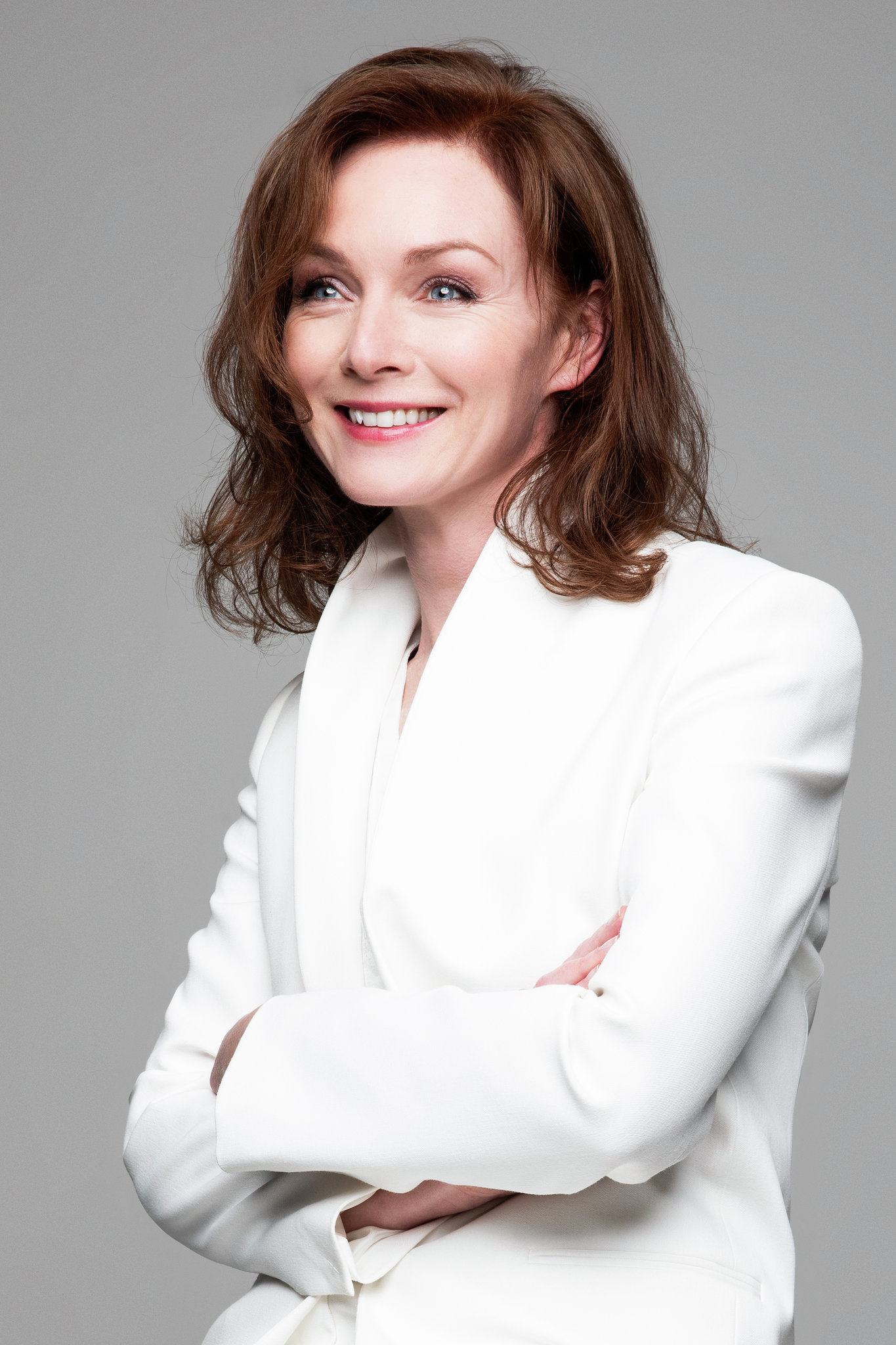 actor Aislín McGuckin large photo