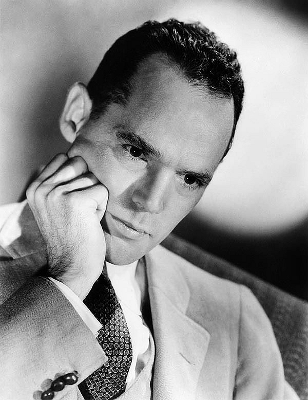 actor Henry Hull large photo