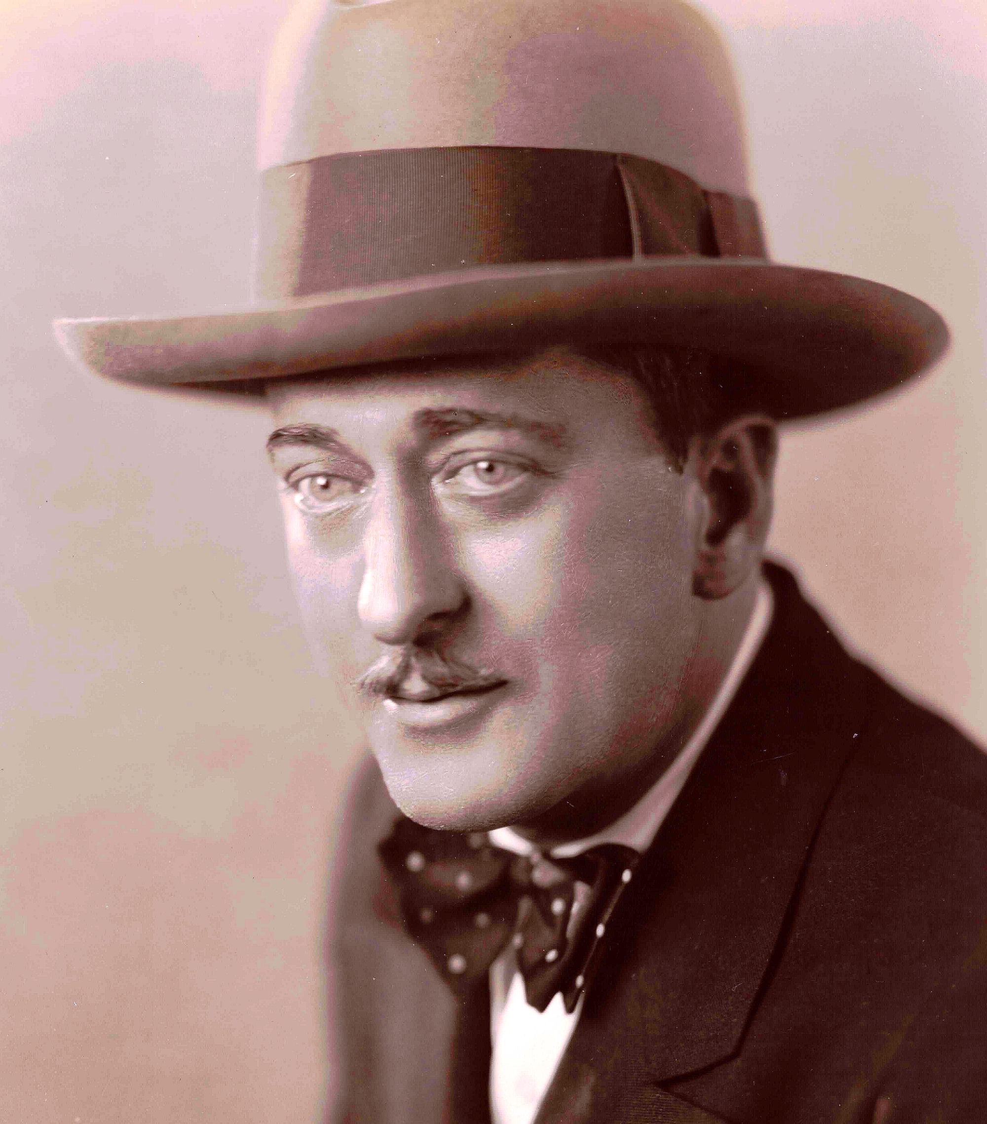 actor Walter Percival large photo