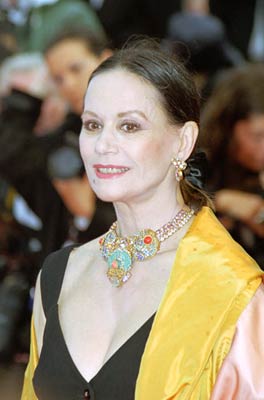 actor Claudine Auger large photo