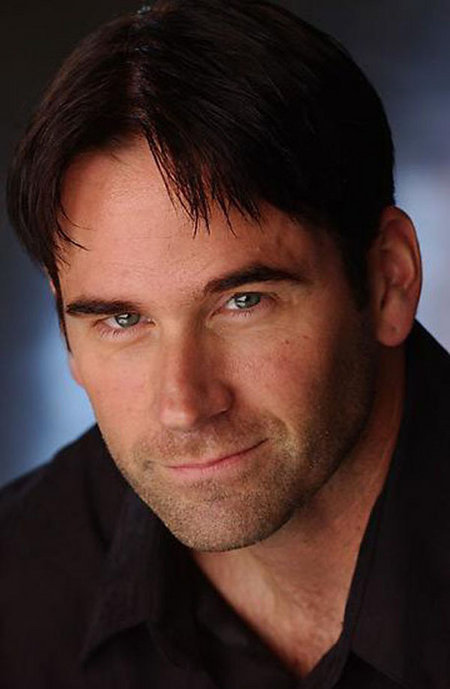 actor Justin Lauer large photo