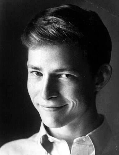 actor Danny Lockin large photo