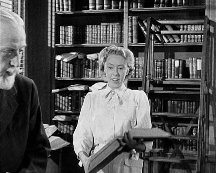 actor Carol Savage large photo