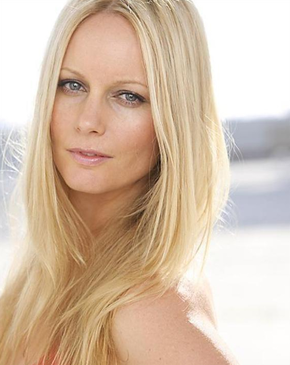 actor Leila Johnson large photo