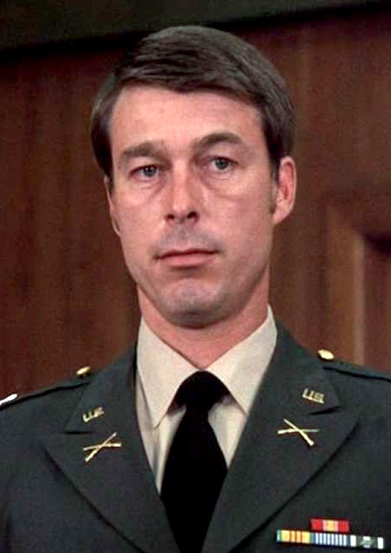 actor Burr DeBenning large photo