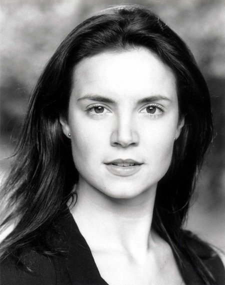 actor Sarah Guyler large photo