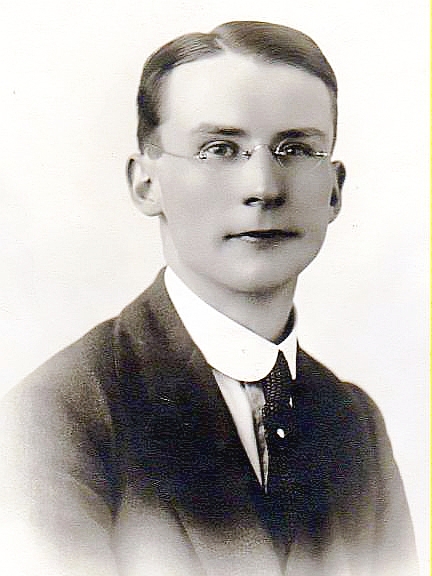 actor Herbert Evans large photo