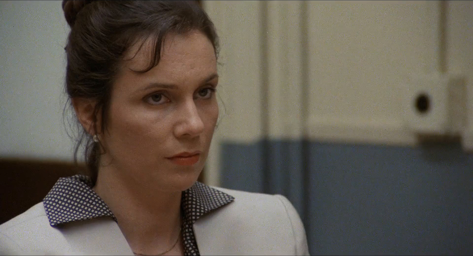 actor Joan Foley large photo