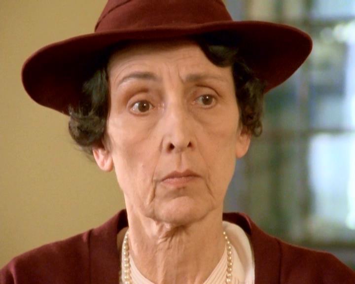 actor Rosalie Crutchley large photo