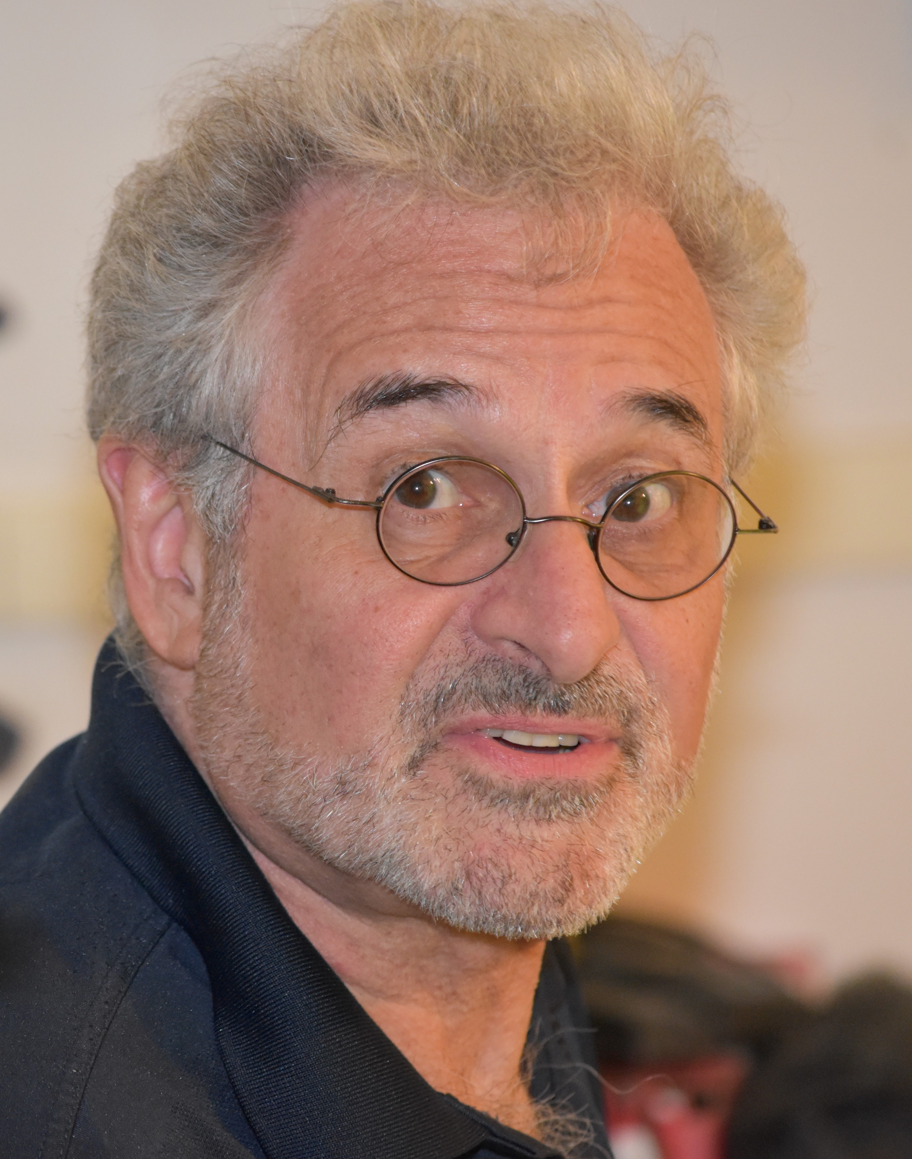 actor Barry Pearl large photo