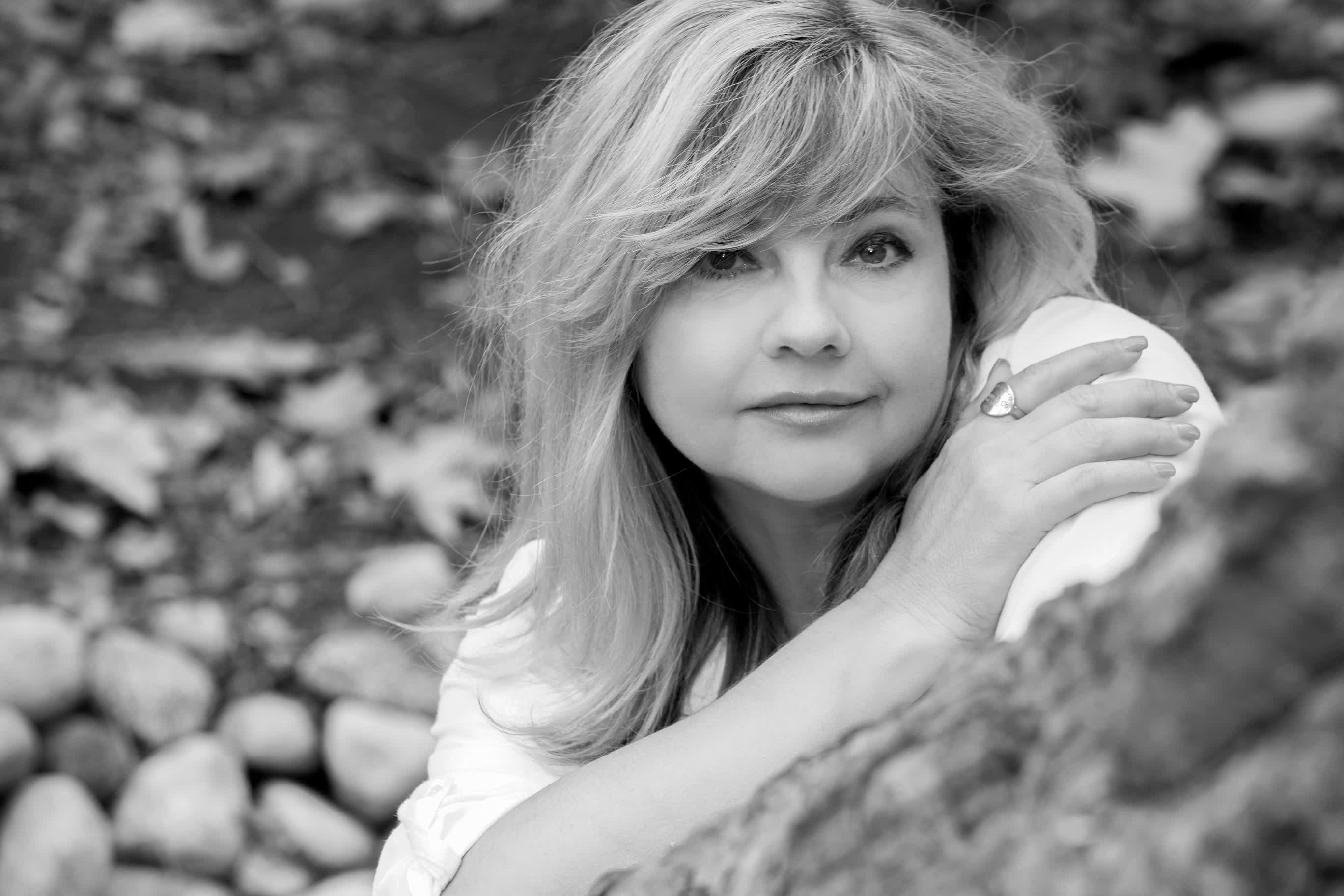 actor Karen M. Waldron large photo